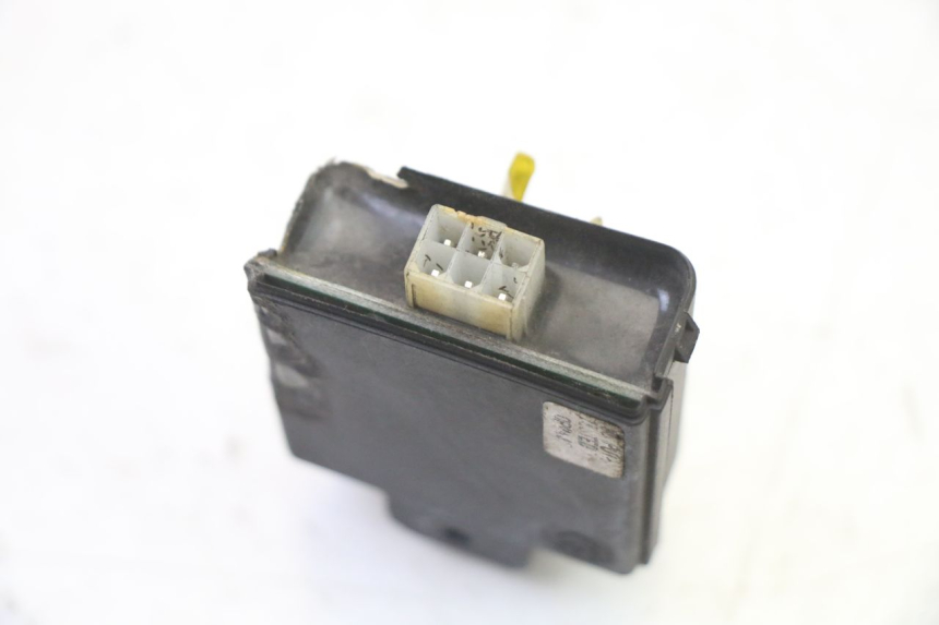 photo de RELAIS ELECTRIQUE PEUGEOT SATELIS 250 (2006 - 2012)