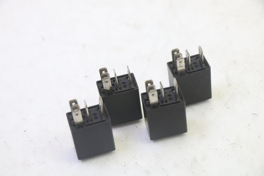 photo de RELAIS ELECTRIQUE PEUGEOT SATELIS 125 (2013 - 2018)