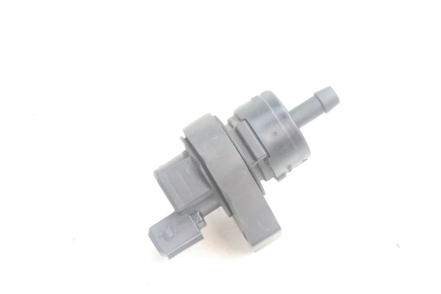 photo de RELAIS ELECTRIQUE PEUGEOT SATELIS 125 (2006 - 2009) - Zoom état d’usage
