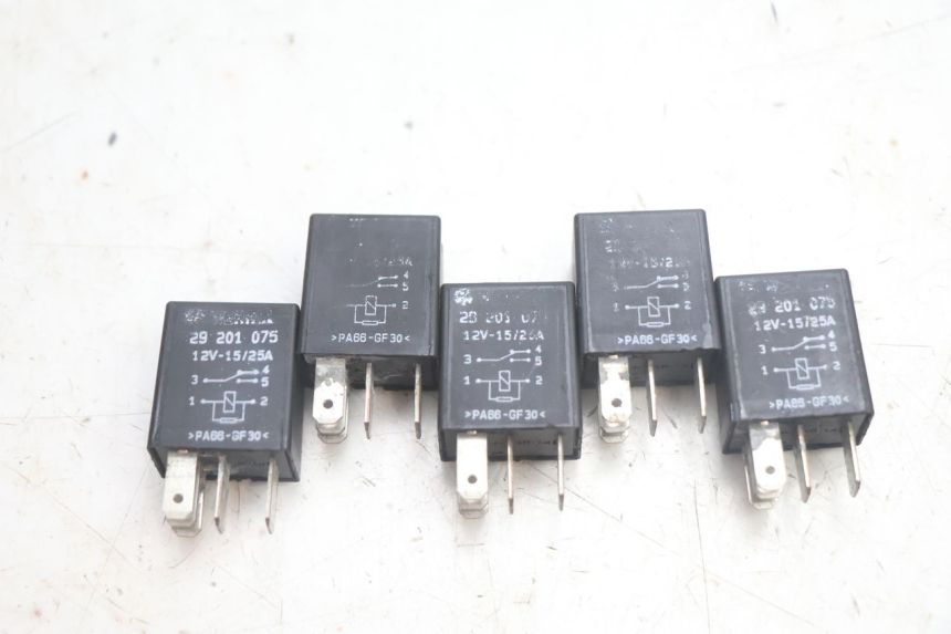 photo de RELAIS ELECTRIQUE PEUGEOT SATELIS 125 (2013 - 2018) - Vue principale