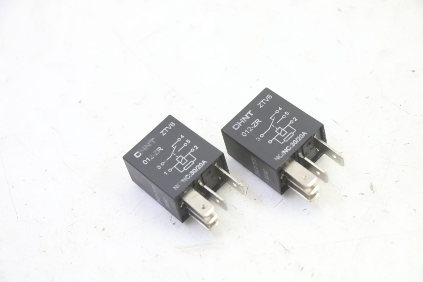 photo de RELAIS ELECTRIQUE PEUGEOT STREETZONE I 2T 50 (2018 - 2020)