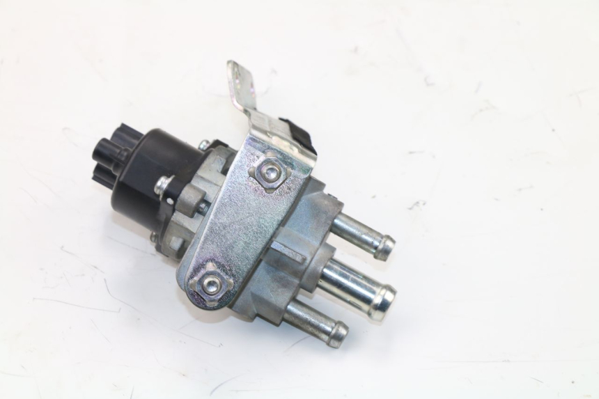 photo de RELAIS ELECTRIQUE SUZUKI SV N 650 (2003 - 2009)