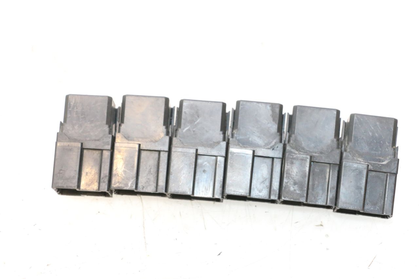photo de RELAIS ELECTRIQUE YAMAHA TDM ABS 900 (2002 - 2014) - Vue principale