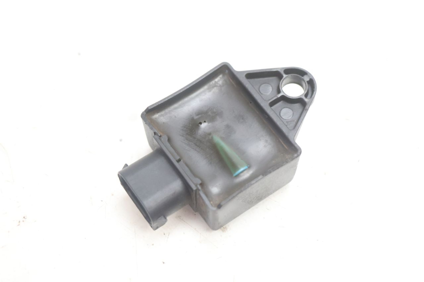 photo de RELAIS ELECTRIQUE PEUGEOT TREKKER TKR 50 (2005 - 2014) - Autre angle de vue