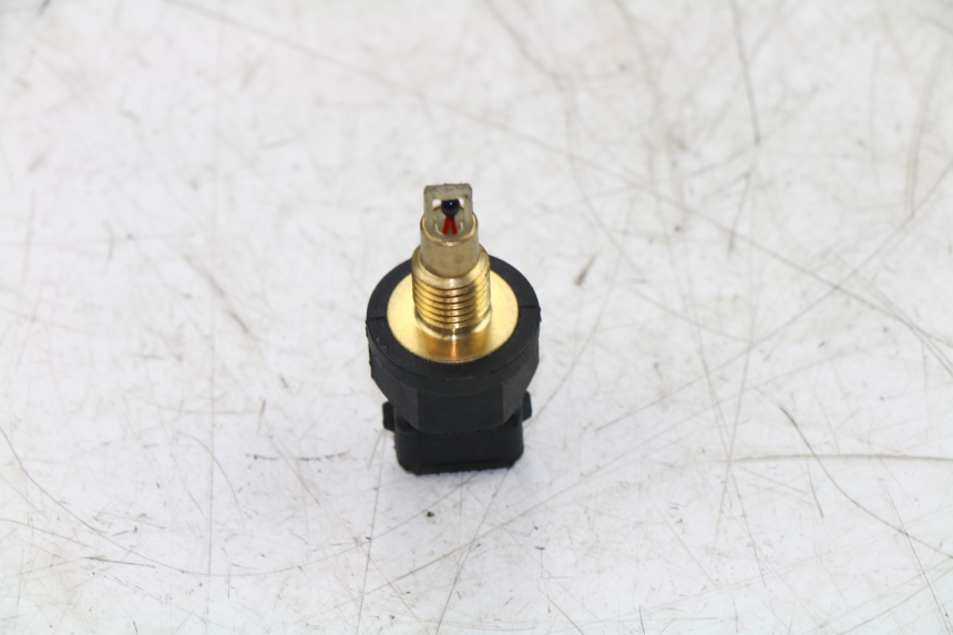 photo de RELAIS ELECTRIQUE TRIUMPH STREET TRIPLE 675 (2007 - 2012)