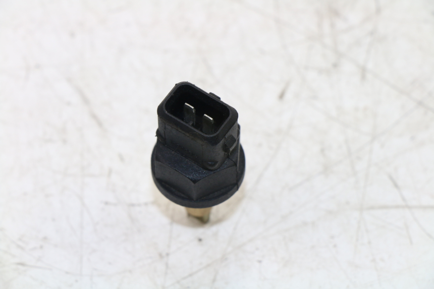 photo de RELAIS ELECTRIQUE TRIUMPH STREET TRIPLE 675 (2007 - 2012)