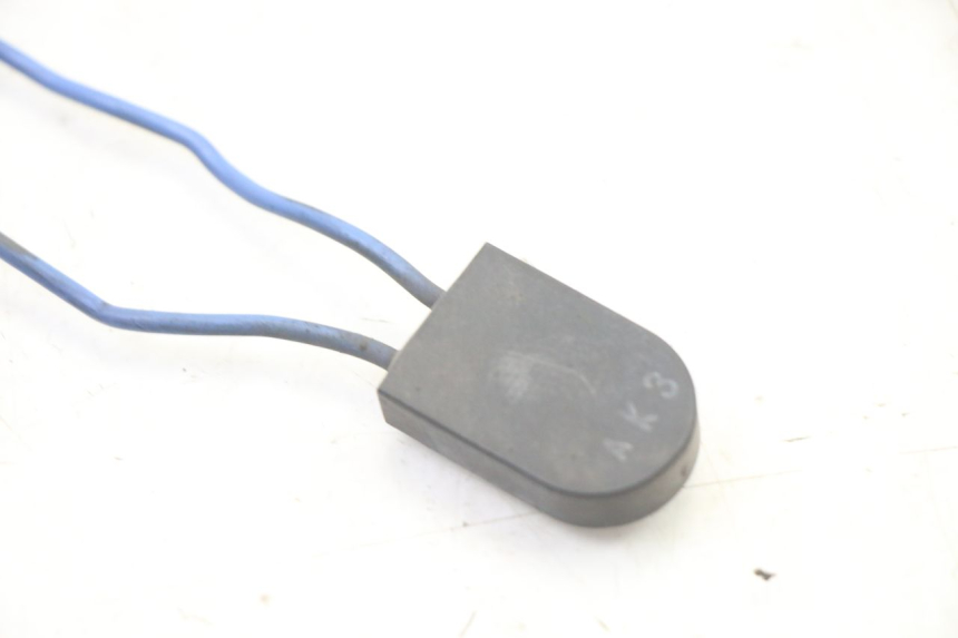 photo de RELAIS ELECTRIQUE SUZUKI UH BURGMAN 125 (2002 - 2006)