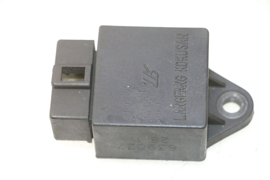 photo de RELAIS ELECTRIQUE PIAGGIO VESPA LX 2T 50 (2005 - 2013) - Vue principale