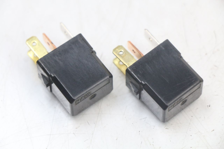 photo de RELAIS ELECTRIQUE YAMAHA X-MAX XMAX 250 (2006 - 2009)