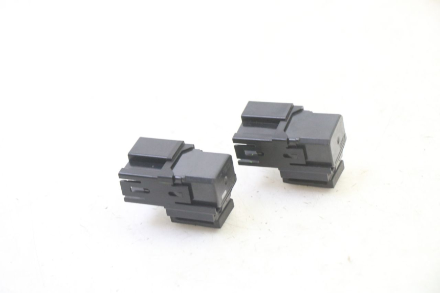 photo de RELAIS ELECTRIQUE YAMAHA XMAX X-MAX 125 (2021 - 2025) - Autre angle de vue