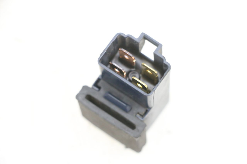 photo de RELAIS ELECTRIQUE YAMAHA XMAX X-MAX 125 (2006 - 2009) - Autre angle de vue