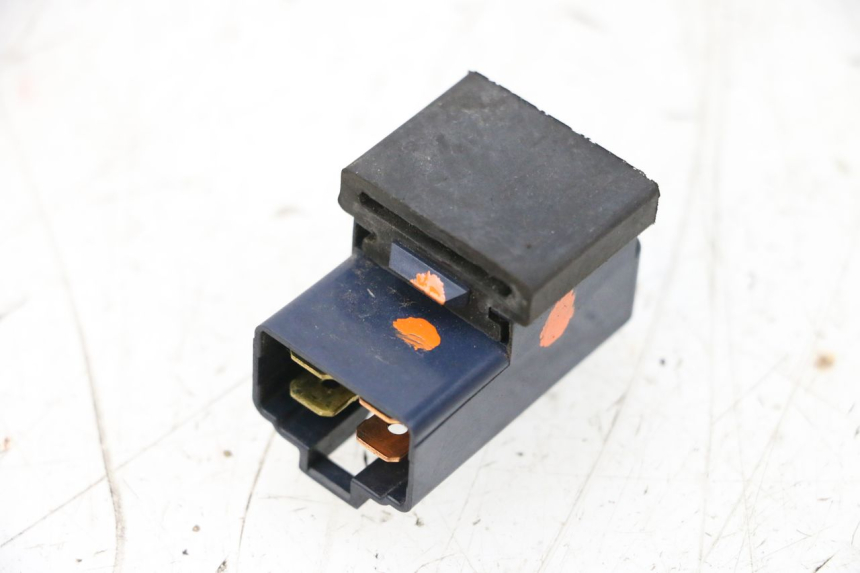 photo de RELAIS ELECTRIQUE YAMAHA XMAX X-MAX 125 (2006 - 2009) - Zoom état d’usage