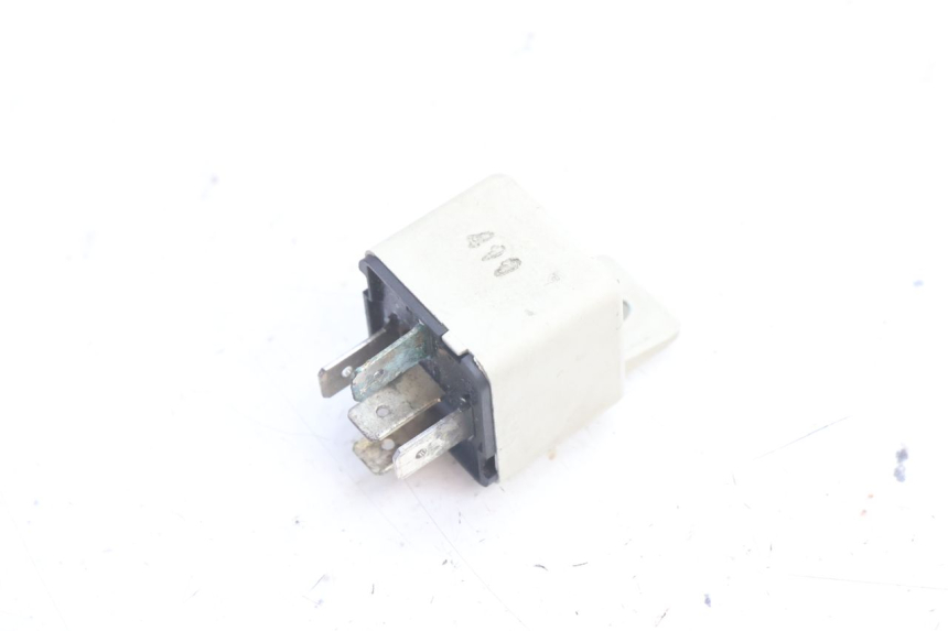 photo de RELAIS ELECTRIQUE PIAGGIO X9 AMALFI 180 (2000 - 2003) - Gros plan technique