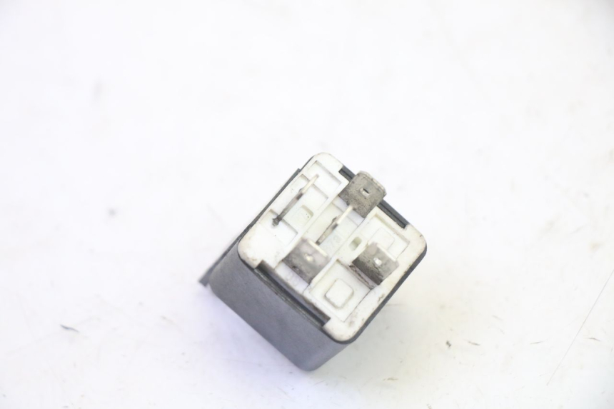 photo de RELAIS ELECTRIQUE PIAGGIO XEVO - X EVO 125 (2007 - 2016)