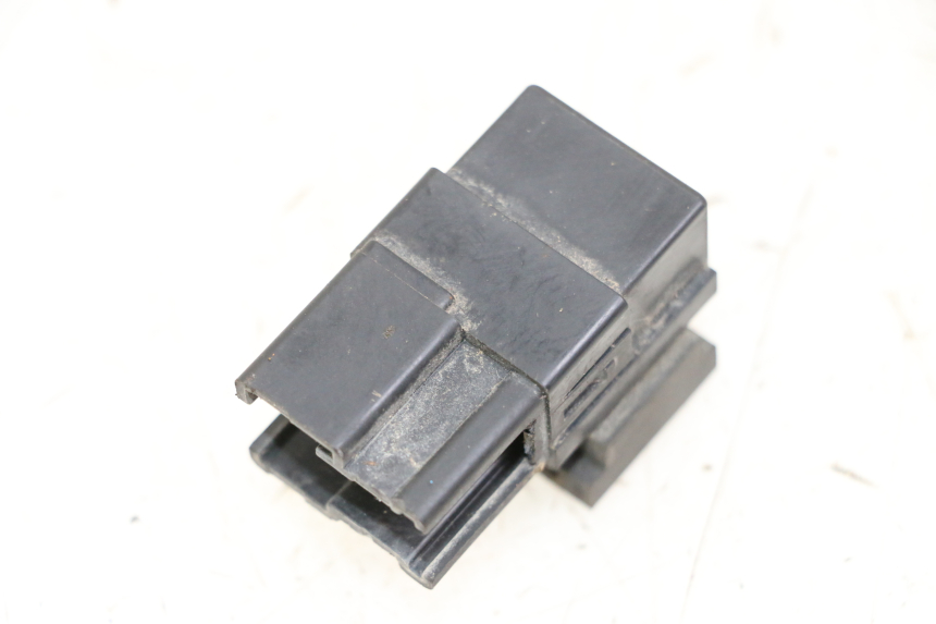 photo de RELAIS ELECTRIQUE YAMAHA XJN DIVERSION 600 (2000 - 2003)