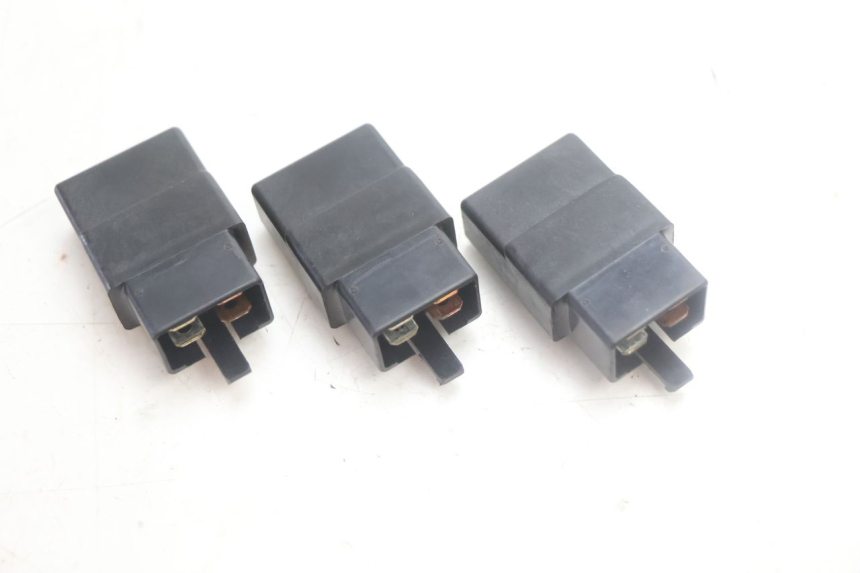 photo de RELAIS ELECTRIQUE HONDA XLV VARADERO 125 (2007 - 2012) - Détail de la pièce