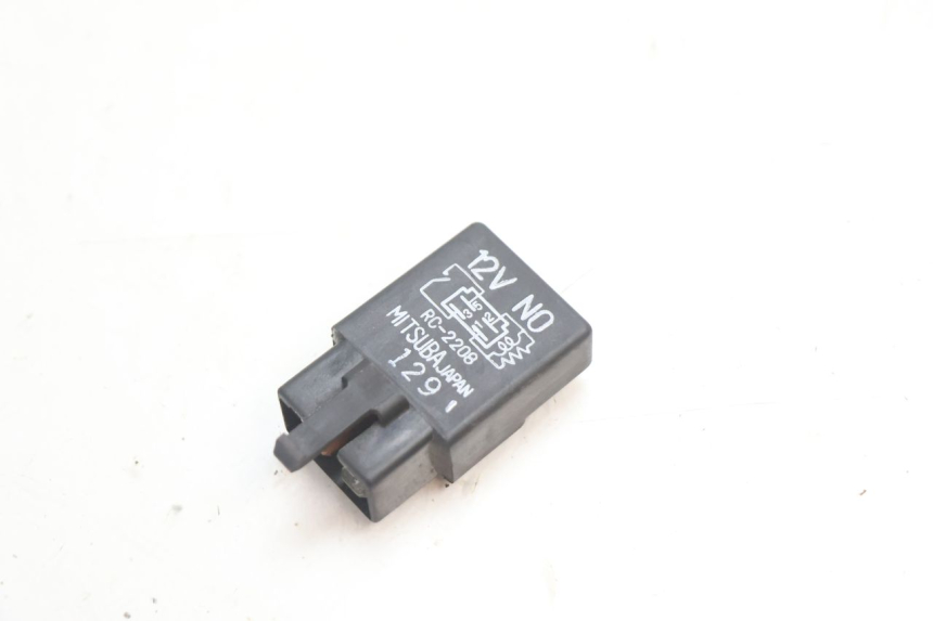 photo de RELAIS ELECTRIQUE HONDA XRV AFRICA TWIN 750 (1990 - 1992) - Vue principale
