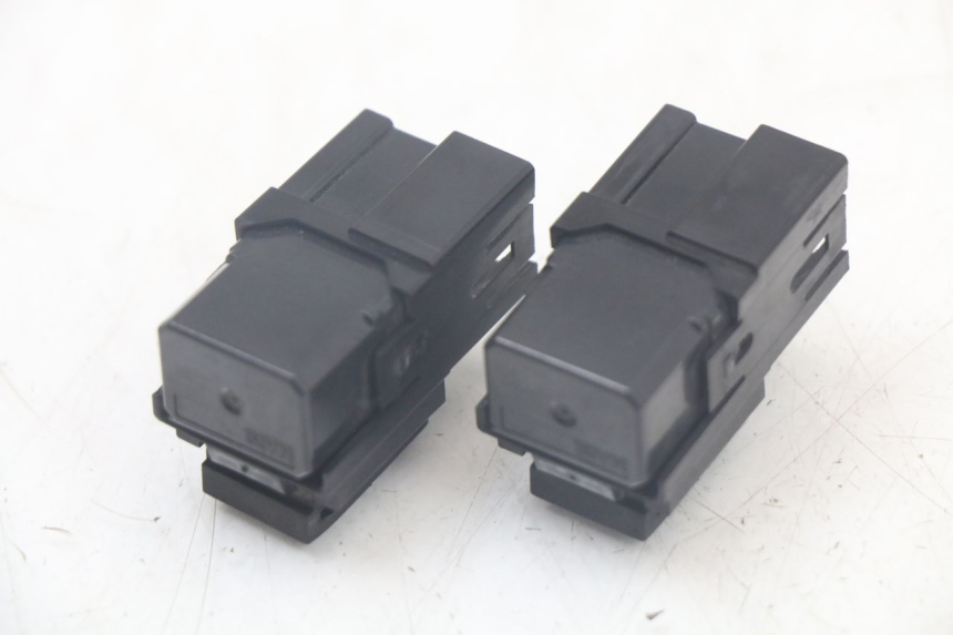 photo de RELAIS ELECTRIQUE YAMAHA XT X 660 (2004 - 2016)