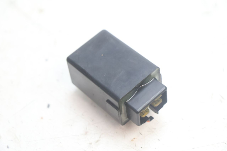 photo de RELAIS ELECTRIQUE YAMAHA XV VIRAGO 535 (1988 - 2004) - Zoom état d’usage