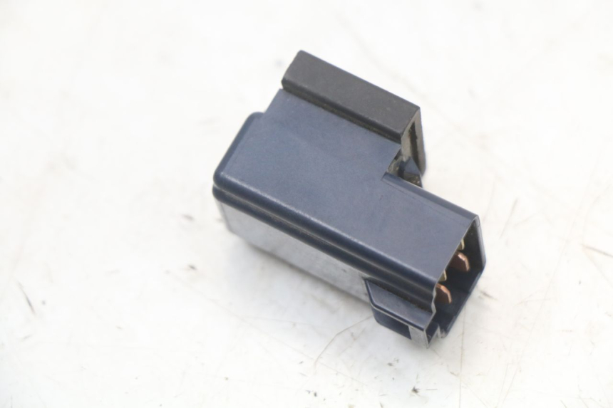 photo de RELAIS ELECTRIQUE YAMAHA CYGNUS X 125 (2004 - 2007)