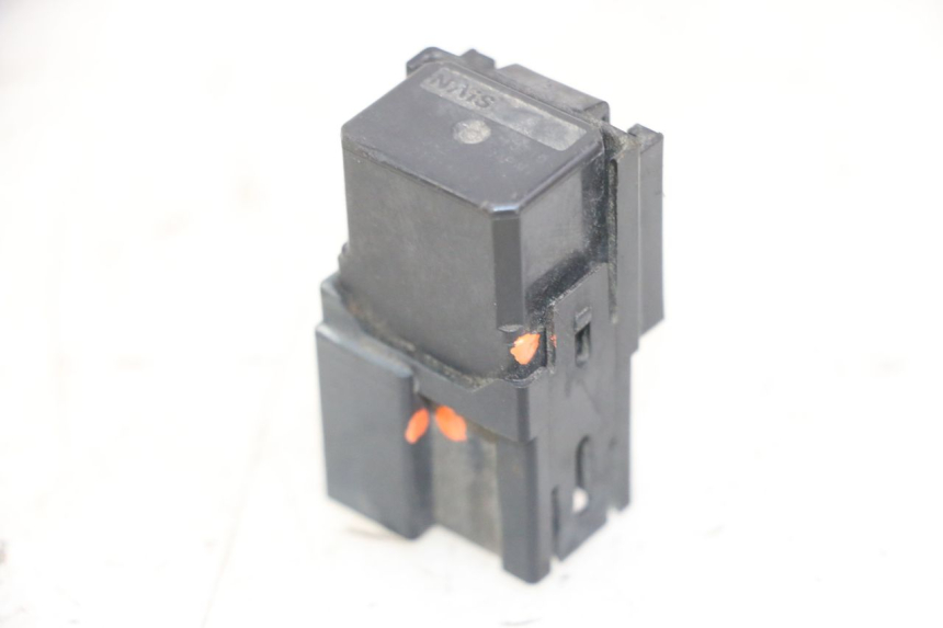 photo de RELAIS ELECTRIQUE YAMAHA FZS FAZER 600 (2001 - 2003)
