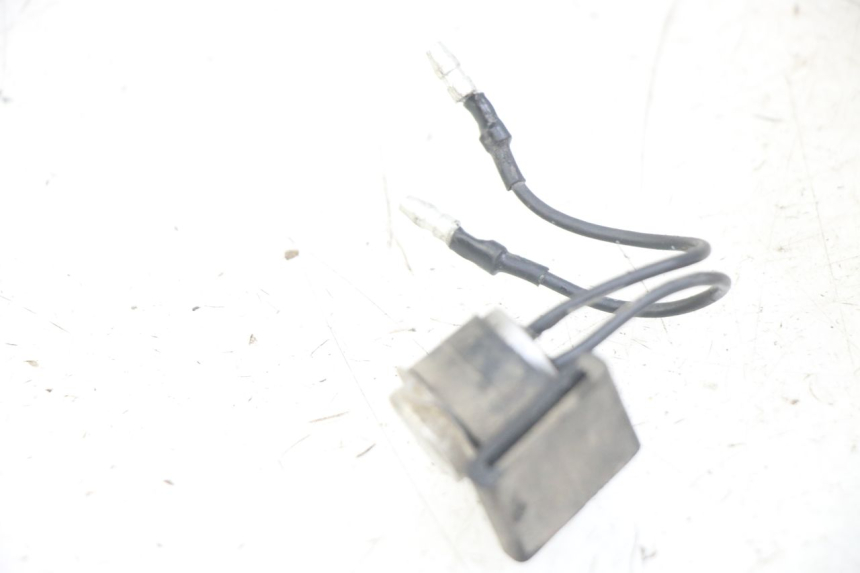 photo de RELAIS ELECTRIQUE YAMAHA XJN DIVERSION 600 (2000 - 2003)