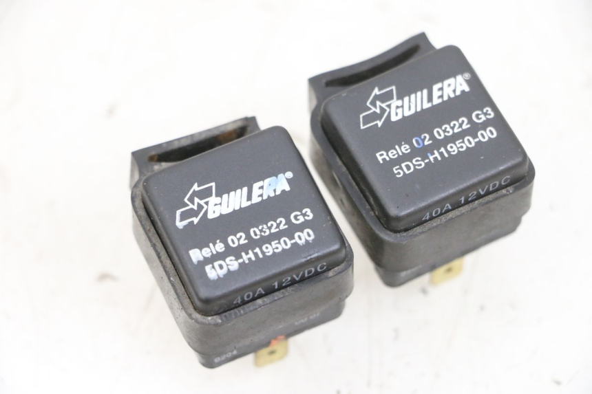 photo de RELAIS ELECTRIQUE YAMAHA YP MAJESTY 125 (2002 - 2006) - Vue principale