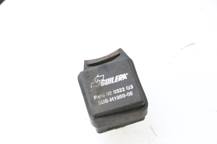 photo de RELAIS ELECTRIQUE YAMAHA YP MAJESTY 125 (1998 - 2001) - Vue principale