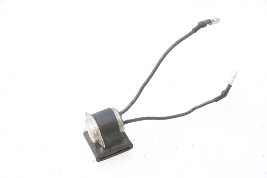 photo de RELAIS ELECTRIQUE YAMAHA YP MAJESTY 125 (1998 - 2001) - Détail de la pièce