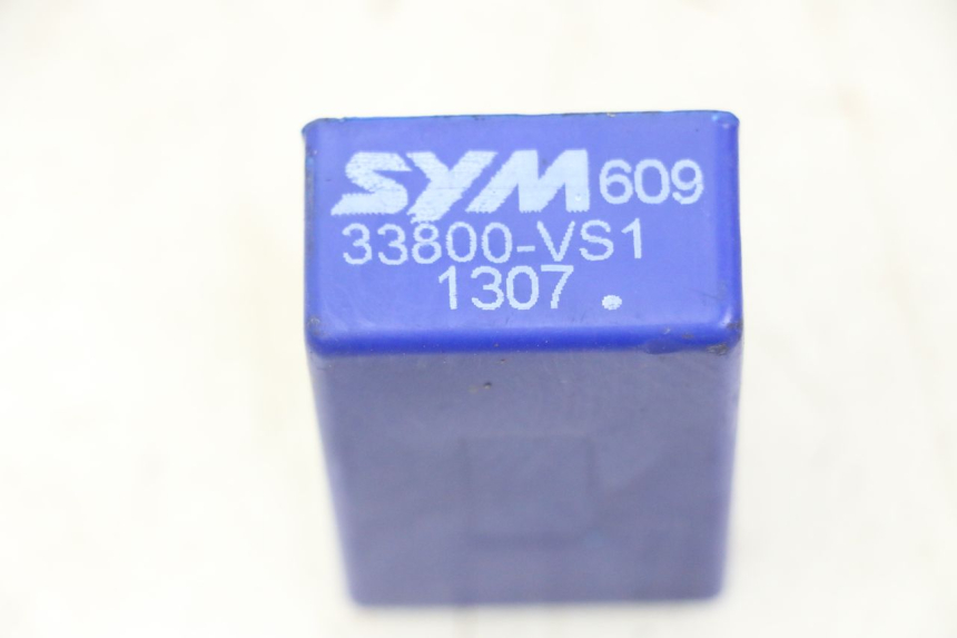 photo de RELAIS PHARE SYM JOYMAX 125 (2010 - 2017)