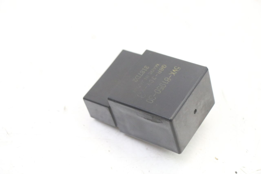 photo de RELAIS POMPE À ESSENCE YAMAHA FZ6 FAZER S2 600 (2007 - 2011) - Détail de la pièce