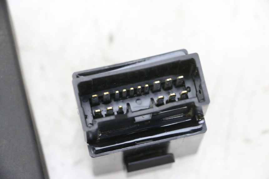 photo de RELAIS POMPE À ESSENCE YAMAHA MT-07 MT07 ABS 700 (2014 - 2017)