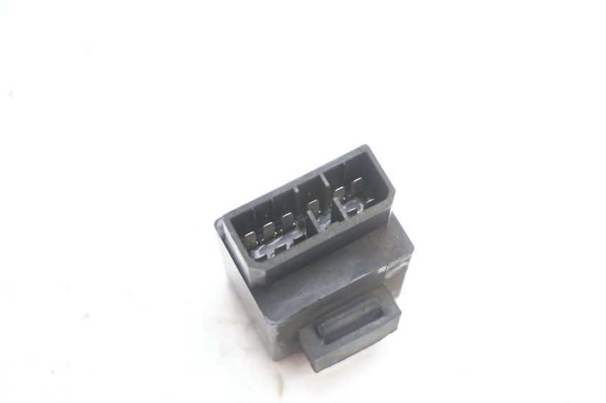 photo de RELAIS POMPE À ESSENCE YAMAHA YZF R GENESIS 750 (1993 - 1998) - Zoom état d’usage