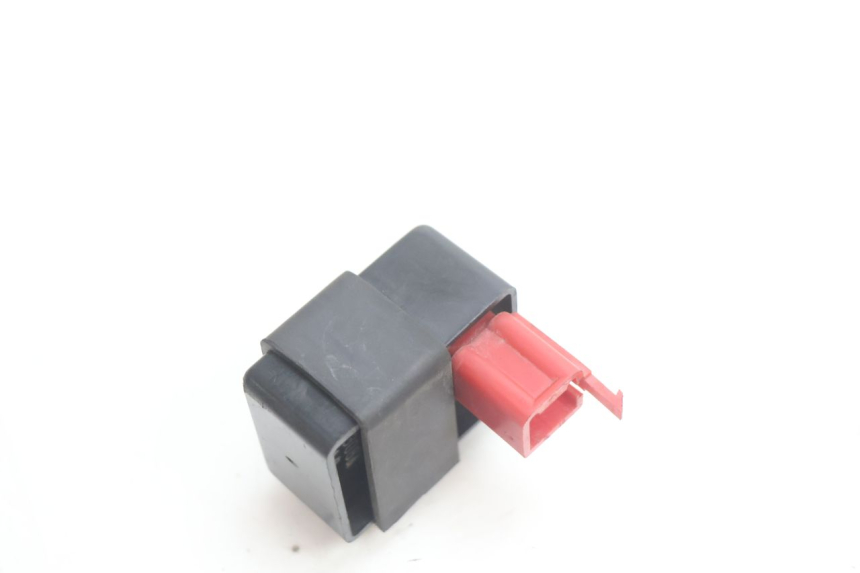 photo de RELAIS POMPE À ESSENCE KAWASAKI ZX-6R ZX6R 600 (1995 - 1997) - Détail de la pièce