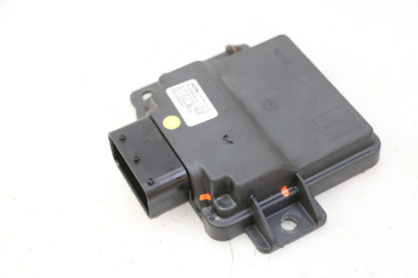 photo de RELAIS ROLL LOCK PIAGGIO MP3 HPE 310 (2024 - 2025)
