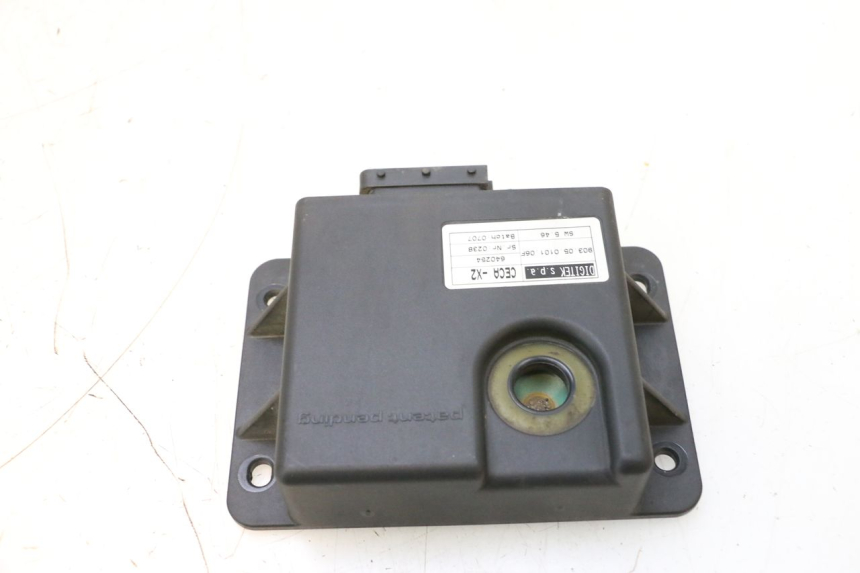 photo de RELAIS ROLL LOCK PIAGGIO MP3 125 (2006 - 2014) - Autre angle de vue