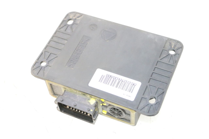 photo de RELAIS ROLL LOCK PIAGGIO MP3 500 (2011 - 2015) - Zoom état d’usage