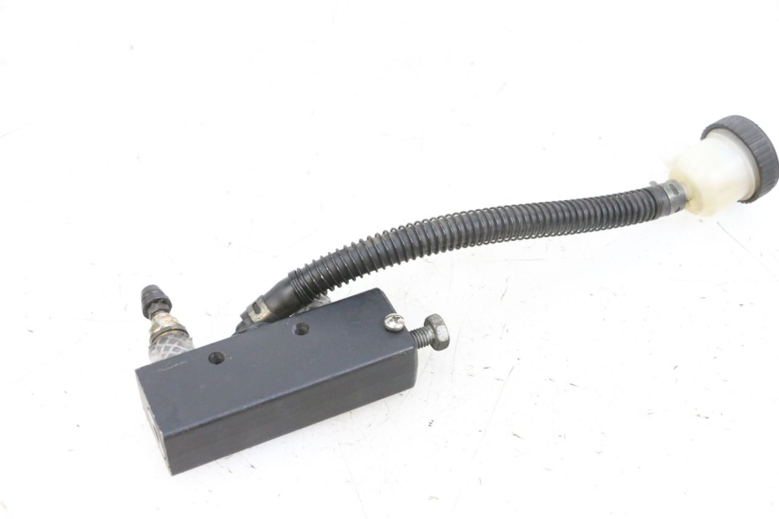 photo de REPARTITEUR FREIN KSR CODE 125 (2018 - 2020) - Gros plan technique