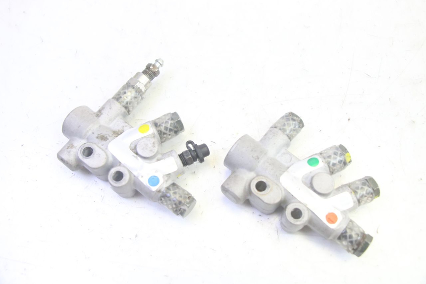photo de REPARTITEUR FREIN PIAGGIO MP3 RL 250 (2007 - 2010) - Vue principale