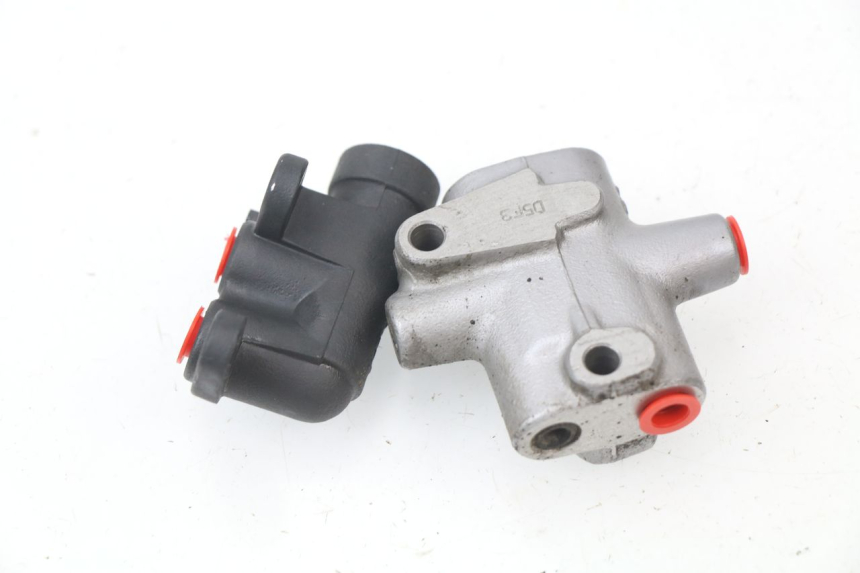 photo de REPARTITEUR FREIN HONDA VFR F 1200 (2010 - 2015) - Zoom état d’usage