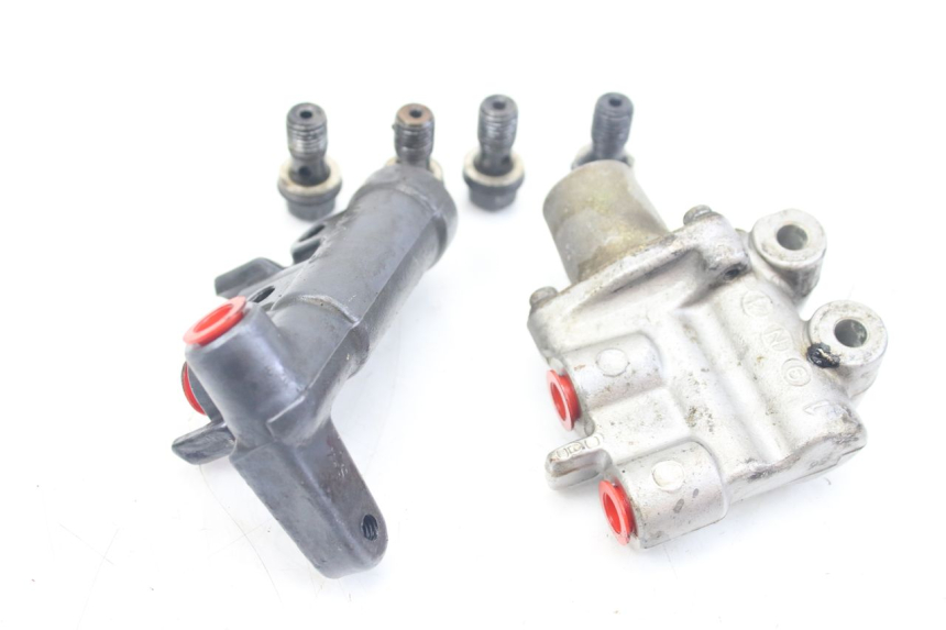 photo de REPARTITEUR FREIN HONDA VFR FI RC46 800 (1998 - 2001) - Détail de la pièce