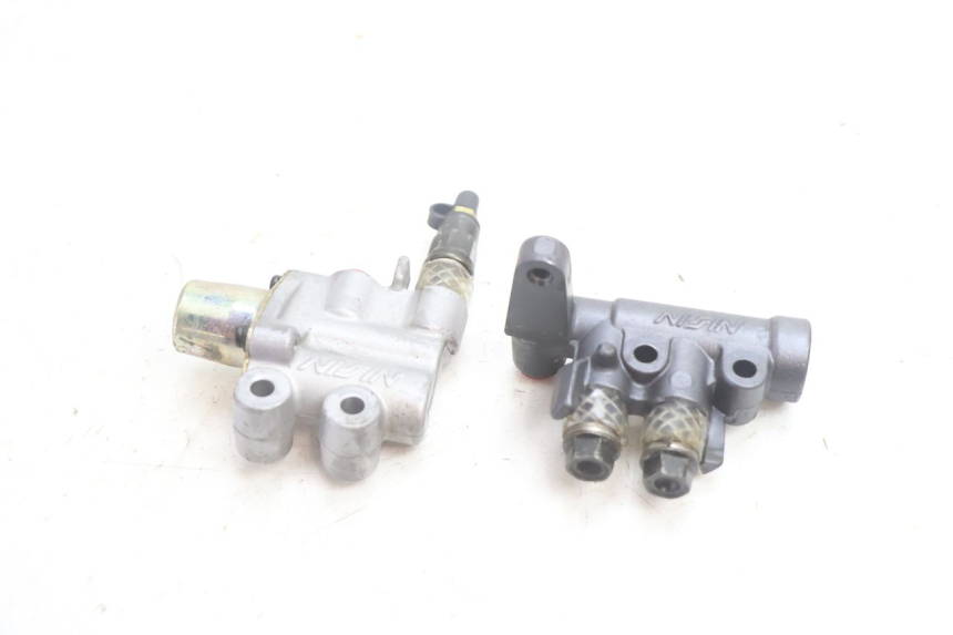 photo de REPARTITEUR FREIN HONDA VFR FI RC46 800 (1998 - 2001) - Détail de la pièce
