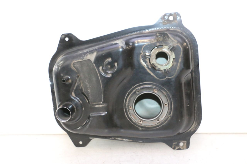 photo de RESERVOIR ESSENCE KYMCO AGILITY 16+ 4T 50 (2018 - 2023) - Vue principale