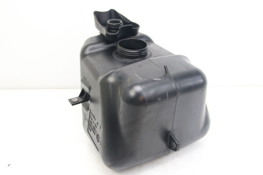 photo de RESERVOIR ESSENCE APRILIA ATLANTIC 500 (2002 - 2003)