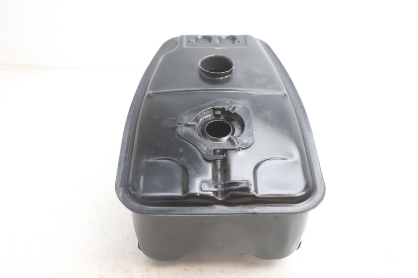 photo de RESERVOIR ESSENCE PEUGEOT BUXY 50 (1993 - 1998) - Zoom état d’usage
