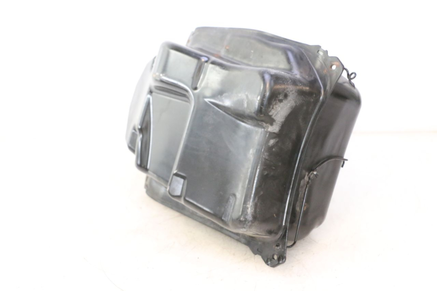 photo de RESERVOIR ESSENCE BMW C SPORT 650 (2015 - 2021) - Autre angle de vue
