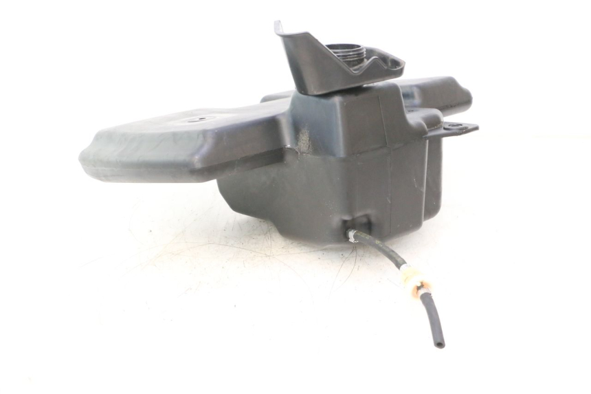 photo de RESERVOIR ESSENCE PEUGEOT CITYSTAR 2T 50 (2018 - 2021) - État de surface