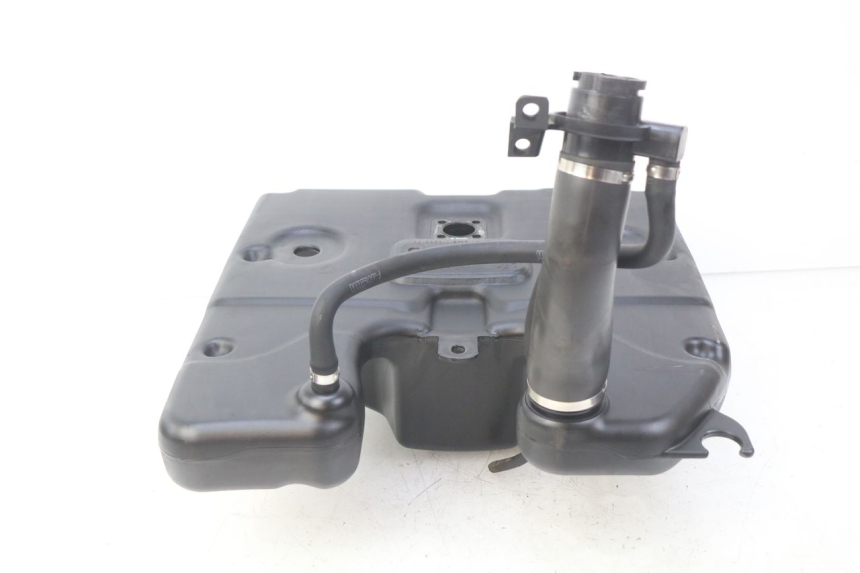 photo de RESERVOIR ESSENCE PEUGEOT DJANGO 2T 50 (2014 - 2019)