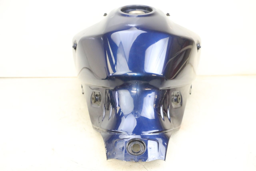 photo de RESERVOIR ESSENCE SUZUKI DL V STROM 1000 (2002 - 2007) - Vue rapprochée