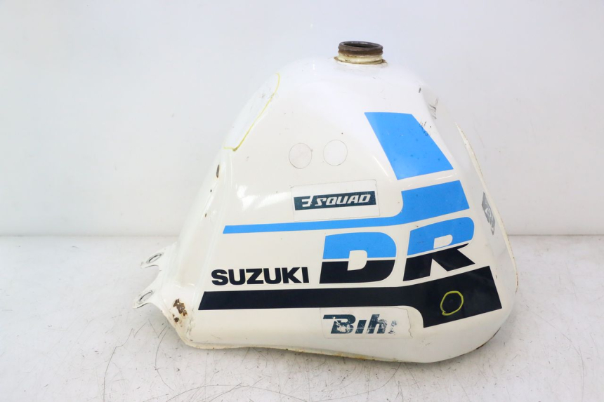 photo de RESERVOIR ESSENCE SUZUKI DR S 600 (1985 - 1989) - Pièce contrôlée